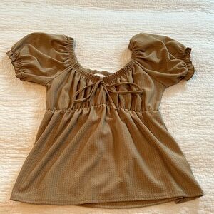 Livi by Olivia Rae - nwt - size medium